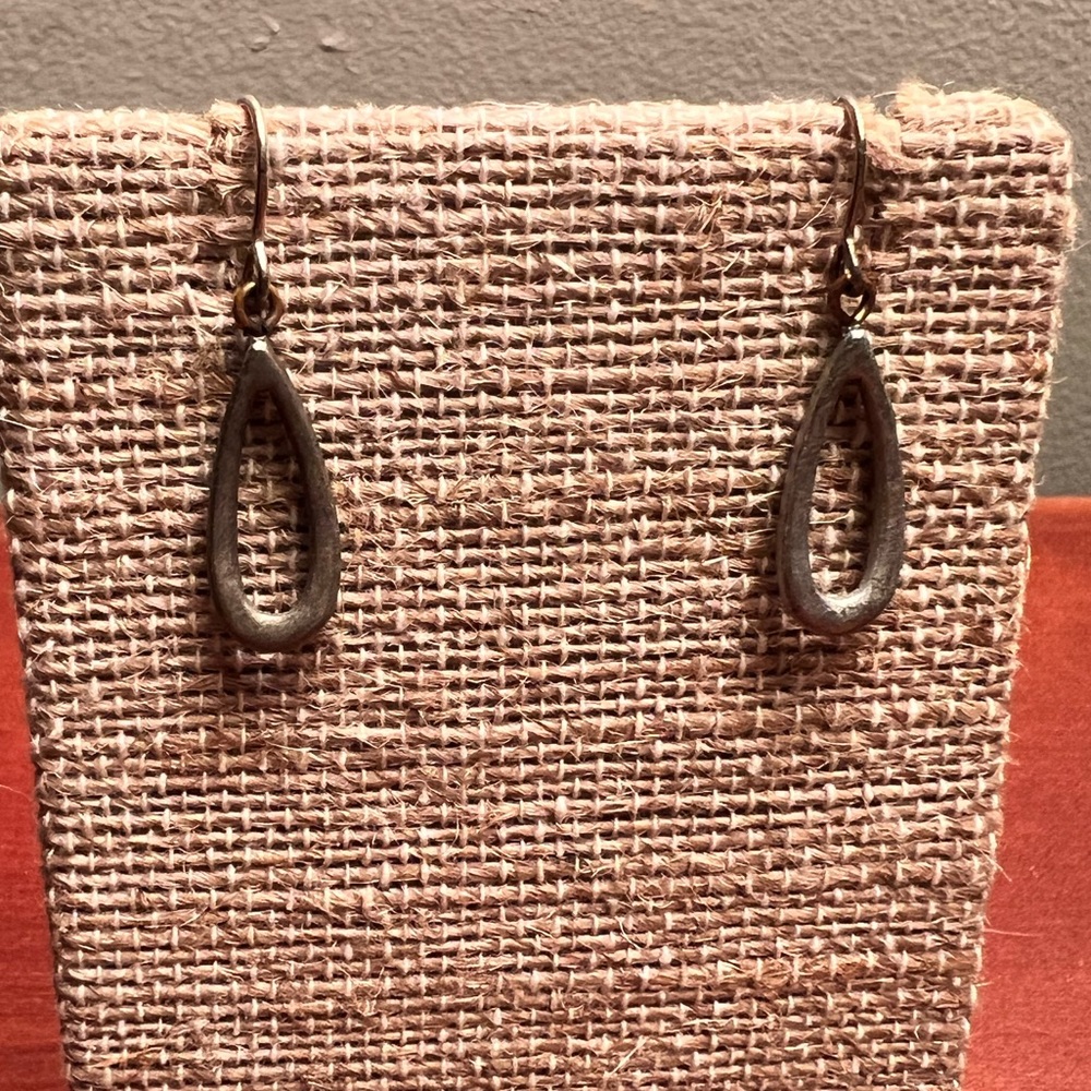 Elegant Silver Teardrop Earrings